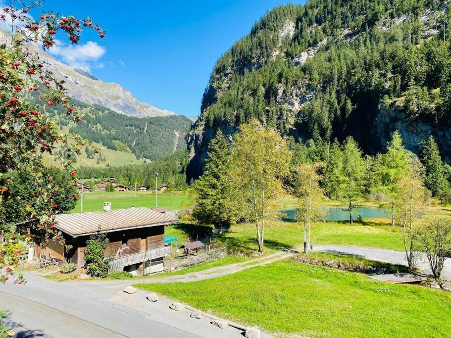 Cozy Apartment In Vintage House In Kandersteg Exteriör bild