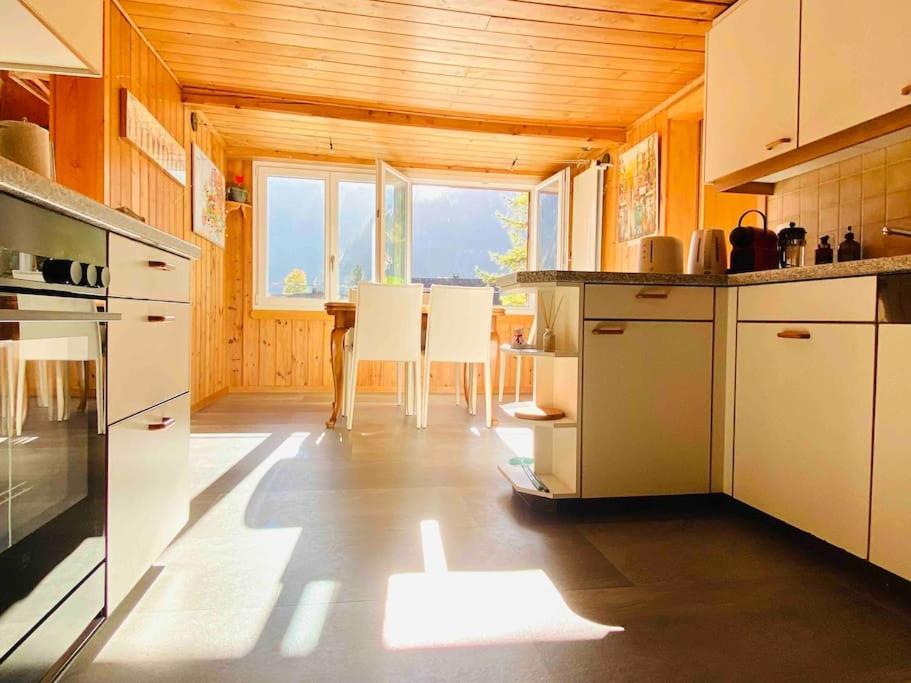 Cozy Apartment In Vintage House In Kandersteg Exteriör bild