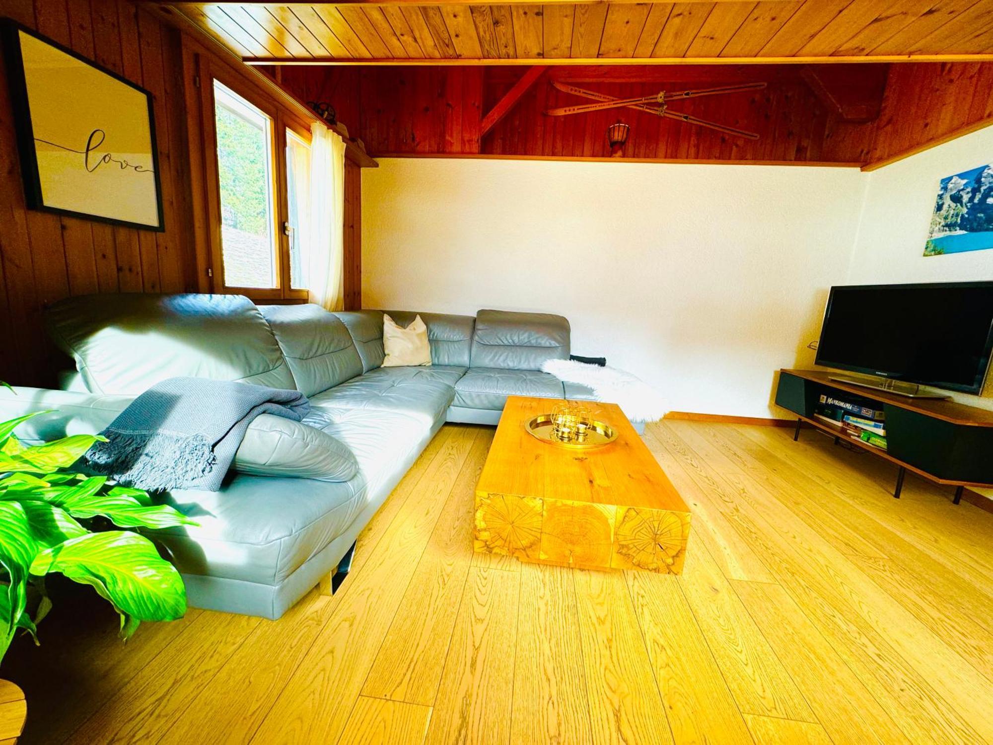 Cozy Apartment In Vintage House In Kandersteg Exteriör bild