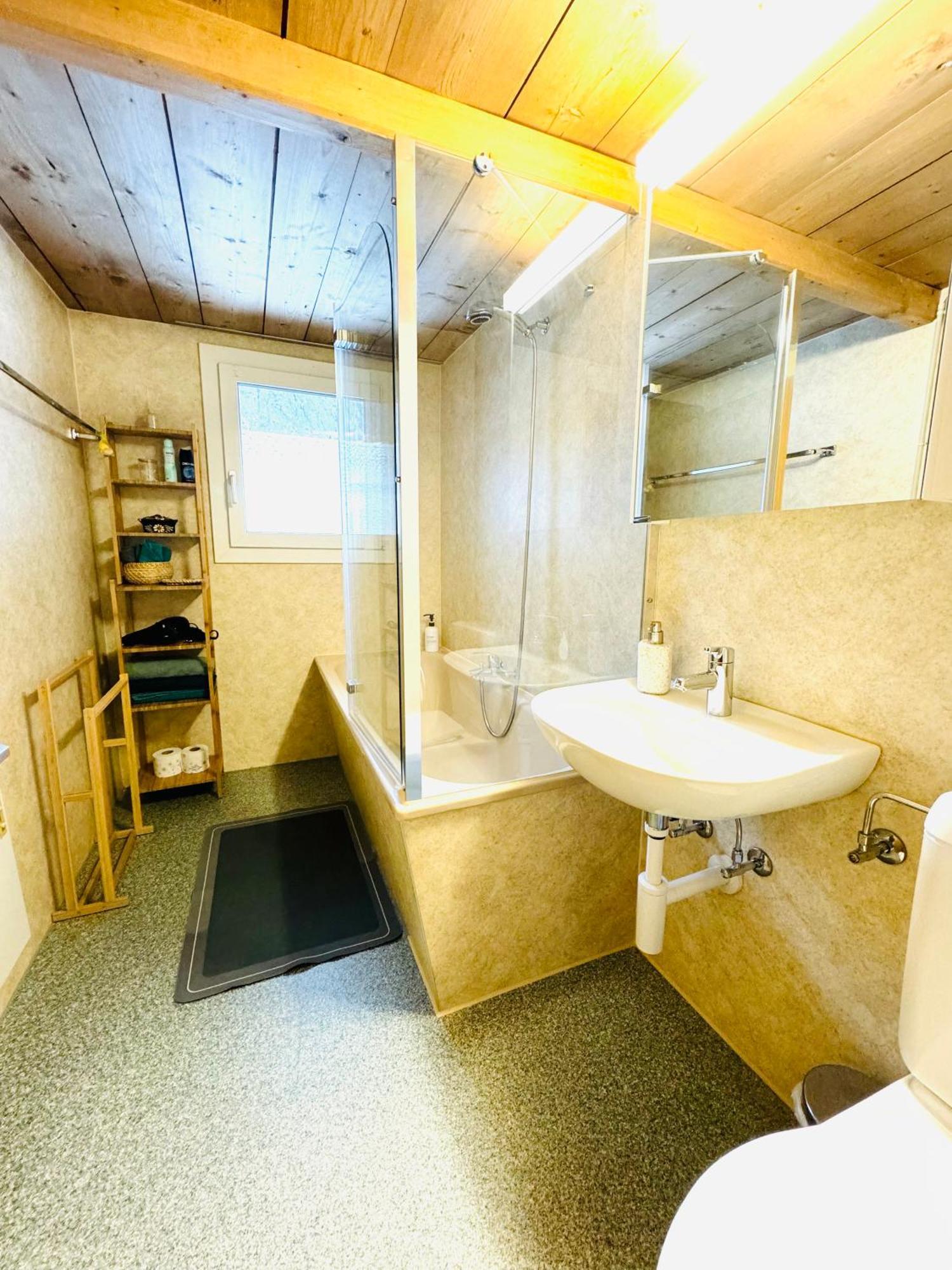 Cozy Apartment In Vintage House In Kandersteg Exteriör bild